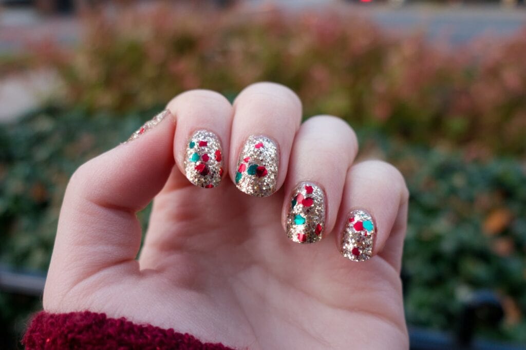 Sparkly Festive Nail Designs